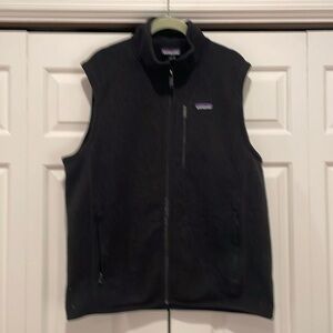 Men’s Patagonia Better Sweater fleece vest.  Black. Size L